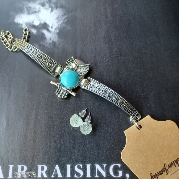 two  ✋️ selected jewelry item. 1  owl 🦉 design with authentic stone $ free 🚢 - Picture 2 of 4